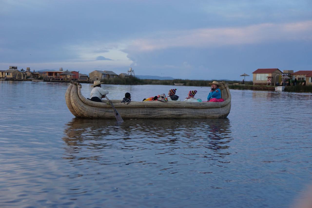 Uros Qhota Uta Lodge Puno Eksteriør billede